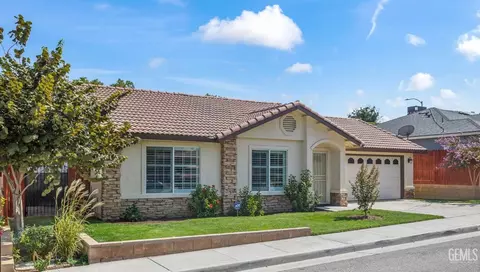 302 Amber St, Taft, CA 93268 photo 2