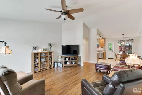302 Amber St, Taft, CA 93268 photo 18