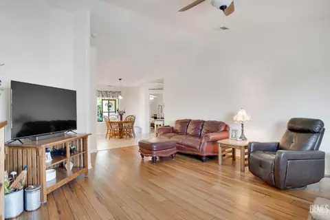 302 Amber St, Taft, CA 93268 photo 23