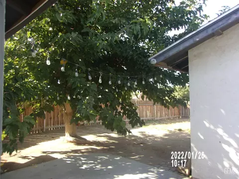 312 E San Emidio St, Taft, CA 93268 photo 19