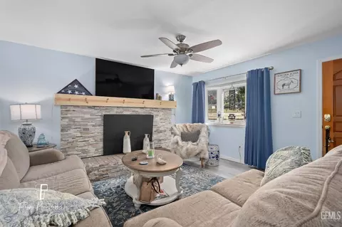27601 Hialeah Dr, Tehachapi, CA 93561 photo 12