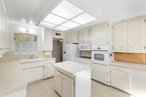 2324 9th Pl, Wasco, CA 93280 photo 9