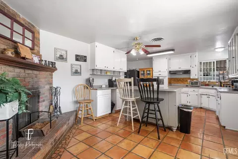 917 Devore Ave, Bakersfield, CA 93308 photo 16