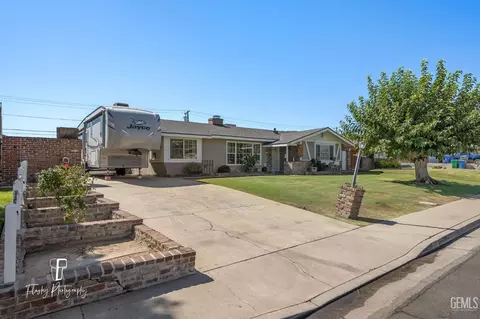 917 Devore Ave, Bakersfield, CA 93308 photo 3