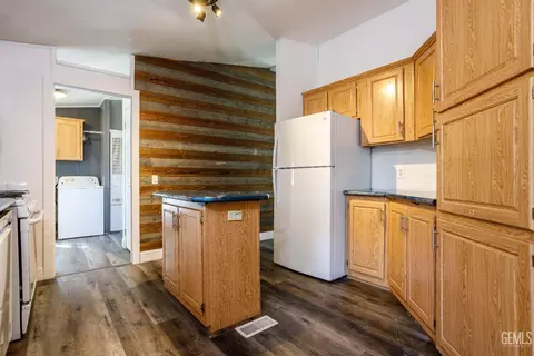 17894 Saint Moritz Dr, Tehachapi, CA 93561 photo 17