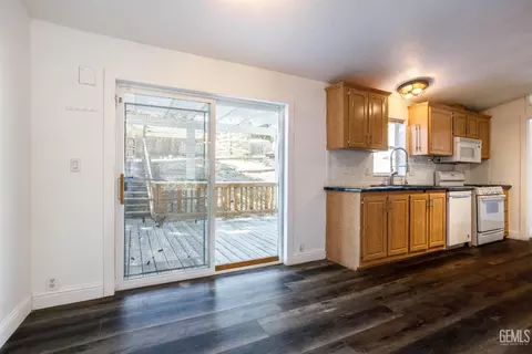 17894 Saint Moritz Dr, Tehachapi, CA 93561 photo 15