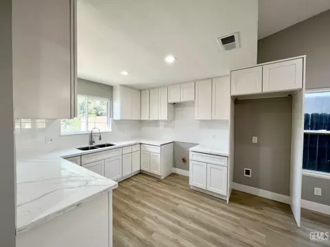 948 2nd St, Wasco, CA 93280 photo 5