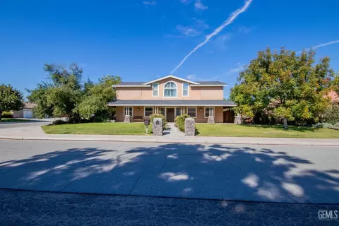 356 Oleander Ave, Shafter, CA 93263 photo 1