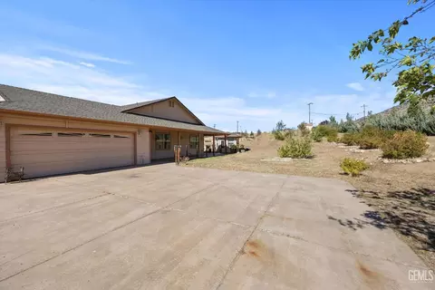 24401 Cummings Valley Rd, Tehachapi, CA 93561 photo 11