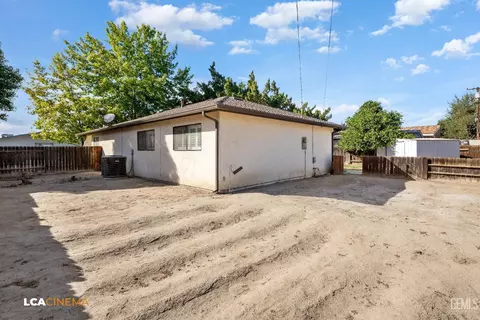 524 Harris Dr, Shafter, CA 93263 photo 18