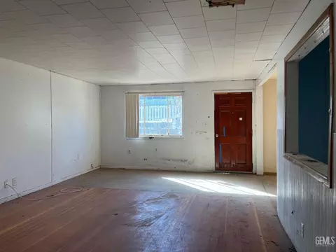 716 B, Taft, CA 93268 photo 11