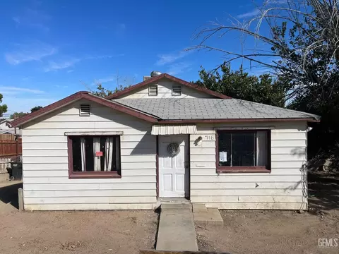 716 B, Taft, CA 93268 photo 4
