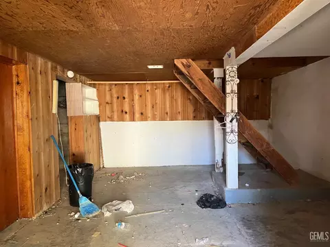 716 B, Taft, CA 93268 photo 14