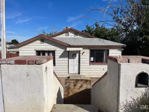 716 B, Taft, CA 93268 photo 2
