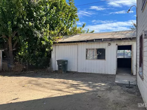 716 B, Taft, CA 93268 photo 18