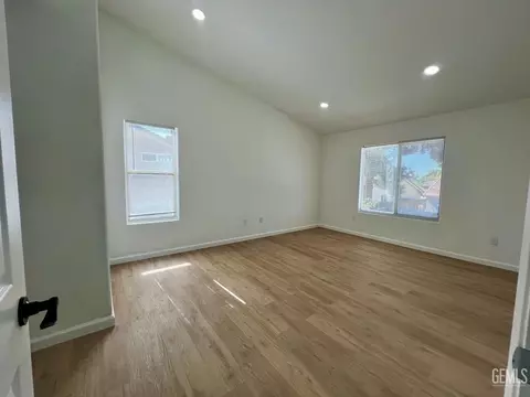 4706 Shadow Stone St, Bakersfield, CA 93313 photo 34