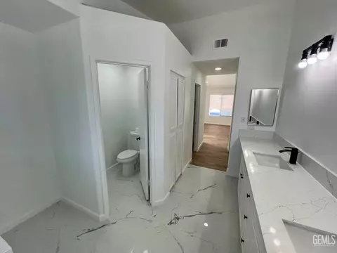 4706 Shadow Stone St, Bakersfield, CA 93313 photo 38