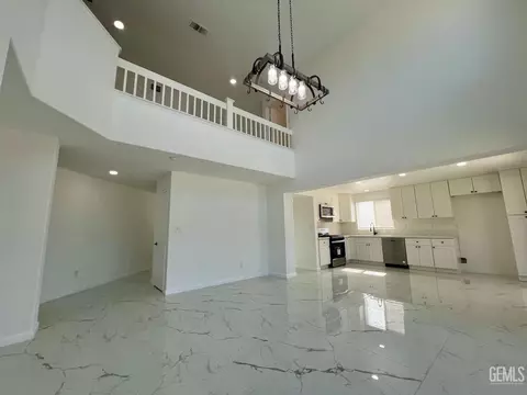 4706 Shadow Stone St, Bakersfield, CA 93313 photo 12
