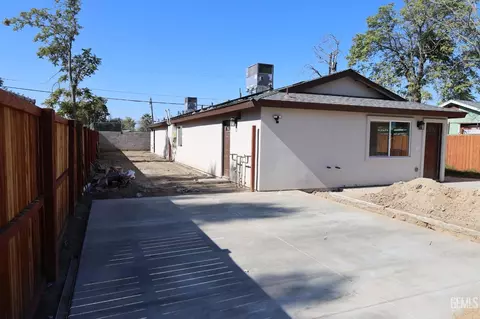 720 Beverly Dr, Bakersfield, CA 93307