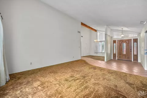 430 Pine St, Shafter, CA 93263 photo 7