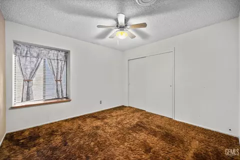 430 Pine St, Shafter, CA 93263 photo 18