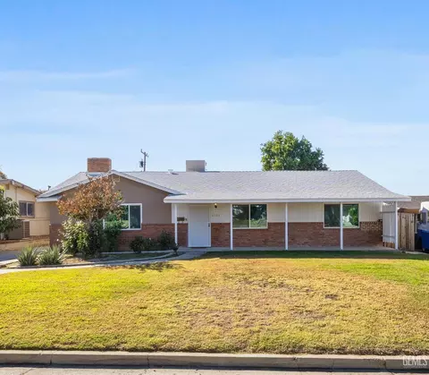 2005 Duke Dr, Bakersfield, CA 93305 photo 2