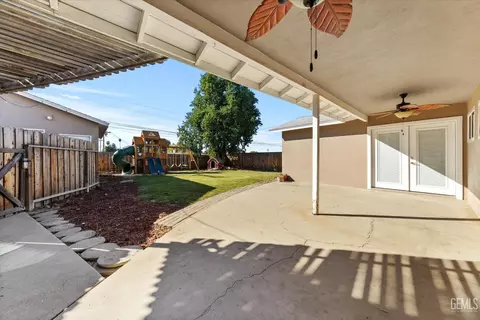 2005 Duke Dr, Bakersfield, CA 93305 photo 22