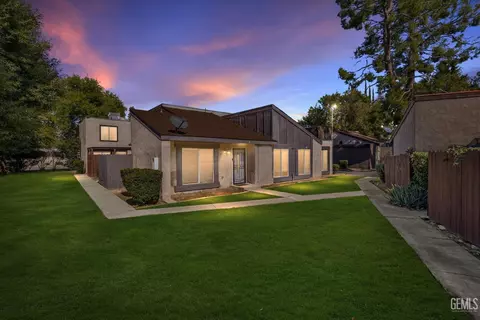 2617 Pinon Springs Cir #A, Bakersfield, CA 93309