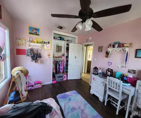 208 E San Emidio St, Taft, CA 93268 photo 8