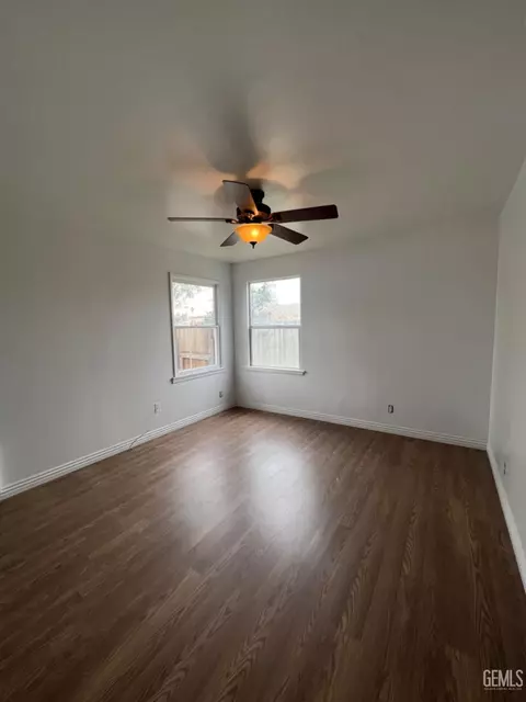 209 F St, Taft, CA 93268 photo 11