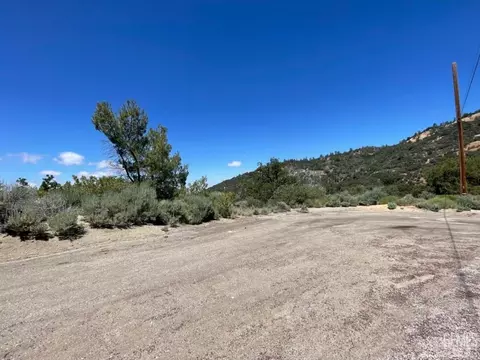 25161 Artisan, Tehachapi, CA 93561 photo 4