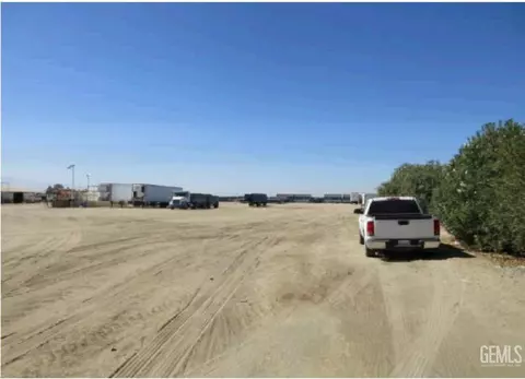 20910 S Edison Rd, Arvin, CA 93203 photo 11