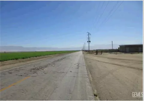 20910 S Edison Rd, Arvin, CA 93203 photo 9