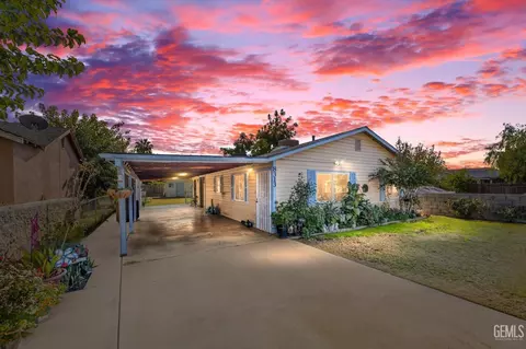 8313 Collison St, Lamont, CA 93241 photo 3