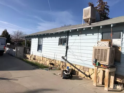 804 Buchanan St, Taft, CA 93268 photo 2