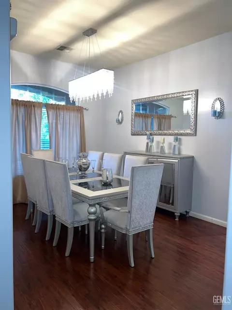 3903 Onslow Ct, Bakersfield, CA 93313 photo 7