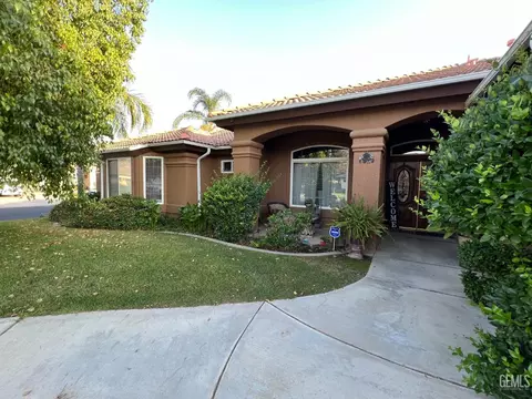 3903 Onslow Ct, Bakersfield, CA 93313 photo 4