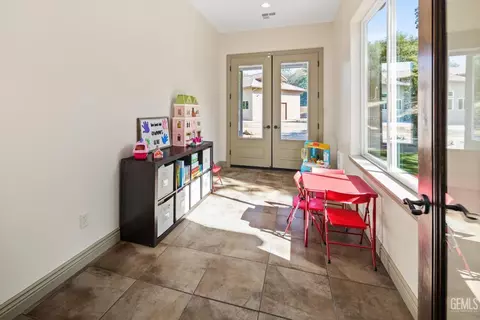 28357 Silverberry Ct, Keene, CA 93531 photo 52
