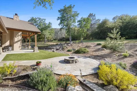 28357 Silverberry Ct, Keene, CA 93531 photo 54