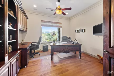 28357 Silverberry Ct, Keene, CA 93531 photo 38