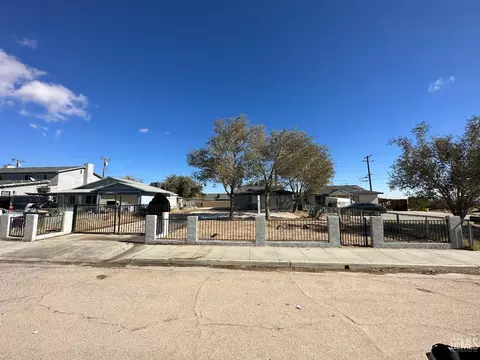 15890 Edwin St, Mojave, CA 93501 photo 29