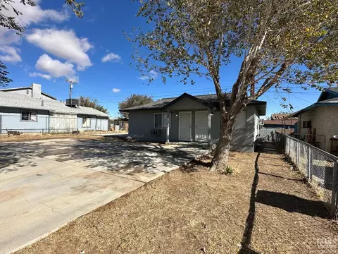 15890 Edwin St, Mojave, CA 93501 photo 23