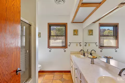 26550 Cumberland Rd, Tehachapi, CA 93561 photo 14