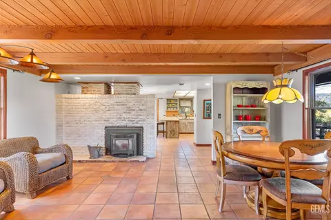 26550 Cumberland Rd, Tehachapi, CA 93561 photo 10