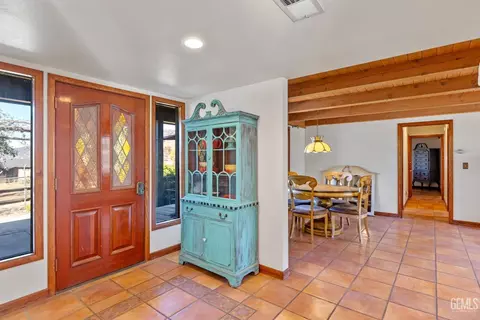 26550 Cumberland Rd, Tehachapi, CA 93561 photo 1