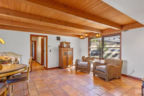 26550 Cumberland Rd, Tehachapi, CA 93561 photo 8