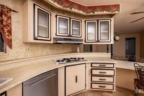 123 N 10th St #77, Taft, CA 93268 photo 6