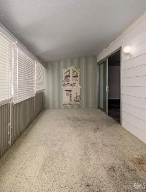 123 N 10th St #77, Taft, CA 93268 photo 12