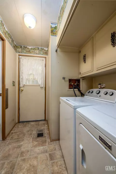 123 N 10th St #77, Taft, CA 93268 photo 11