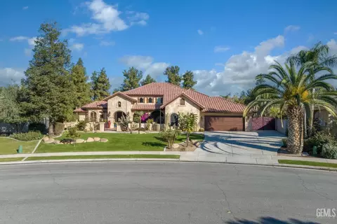 1106 Blenheim Way, Bakersfield, CA 93312